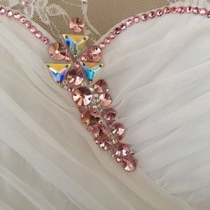 CUSTOM FIGURE SKATING DRESS